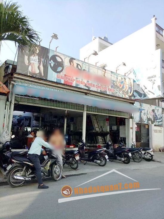 Bán gấp nhà cấp 4 mặt tiền tiện KD đường Số 47, P. Tân Phong, Quận 7
