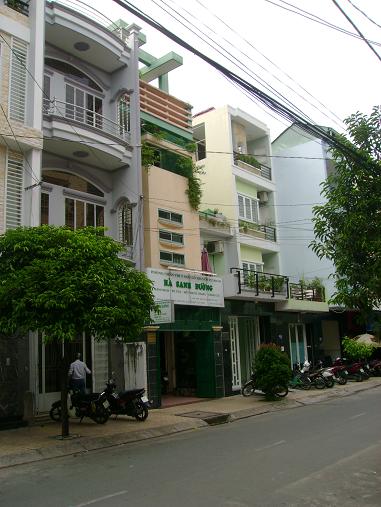Bán nhà hẻm 10m Huỳnh Văn Bánh, Phú Nhuận. DT 4x22m; giá 8,6 tỷ