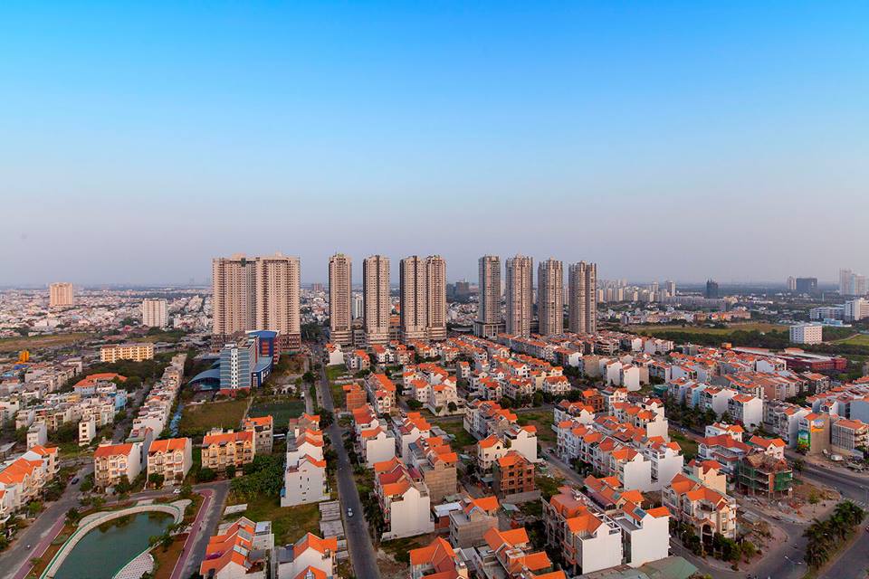 Bán rẻ căn nhà lô O, hướng Đông, khu dân cư Him Lam, hầm + trệt + 3 lầu, giá 20 tỷ