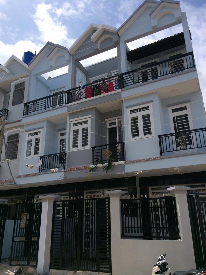 Nhà mới 3 tầng, 3.4x12m sổ hồng từng căn chính chủ Huỳnh Tấn Phát