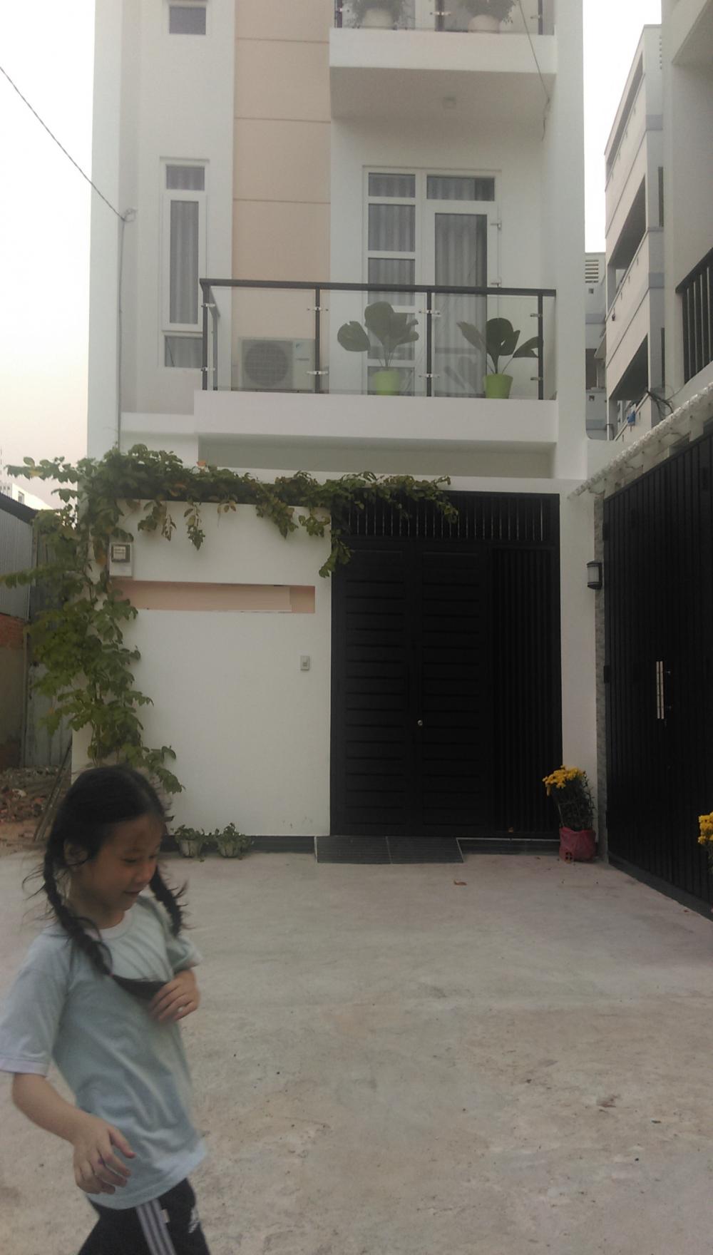Bán nhà HXH 4,5x12m Nguyễn Văn Lượng, P17, Gò Vấp