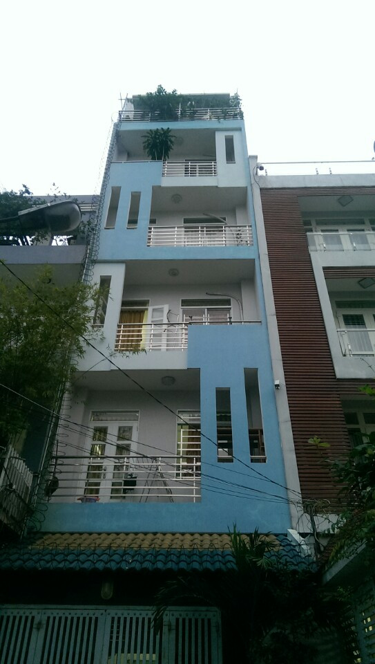 Bán nhà gần góc Trần Hưng Đạo và Nguyễn Tri Phương, 4m x 16m, 4 lầu, 6,7 tỷ