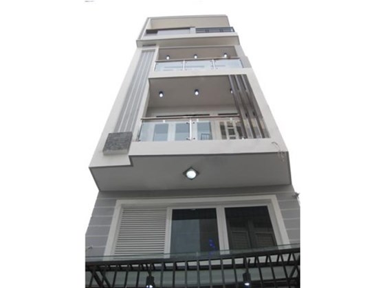 Bán nhà 2 mặt hẻm Hồng Bàng, 3 tầng, DT 4m x 17m, giá 4 tỷ
