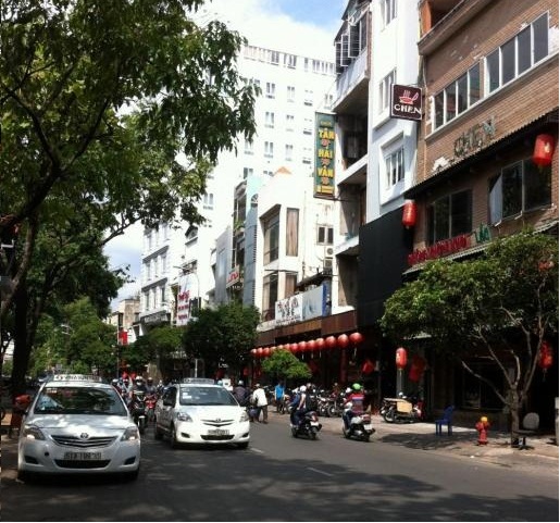 Bán nhà mặt tiền quận 3 đường Võ Văn Tần. 3 tầng x 48m2, nở hậu 0,2m, 11.7 tỷ