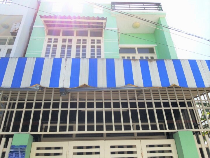 Bán nhà 1 lầu hẻm 1027 Huỳnh Tấn Phát, phường Phú Thuận, Quận 7