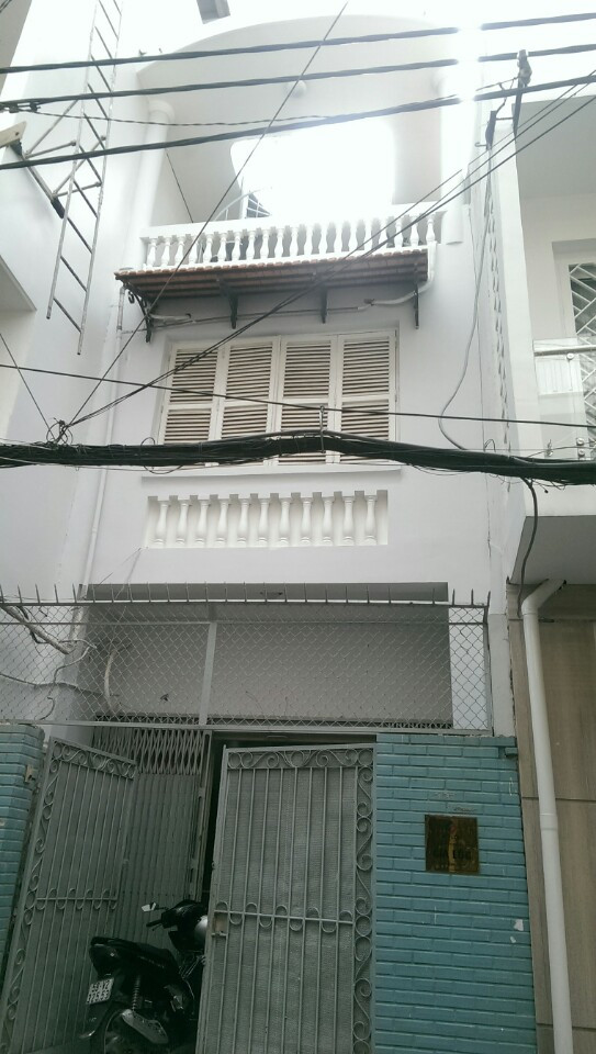 Bán nhà HXH ngay đường Nguyễn Thị Minh Khai