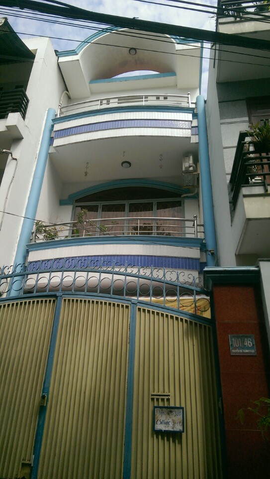 Bán nhà MT Q1, đường Nguyễn Cảnh Chân, giá chỉ hơn 6 tỷ