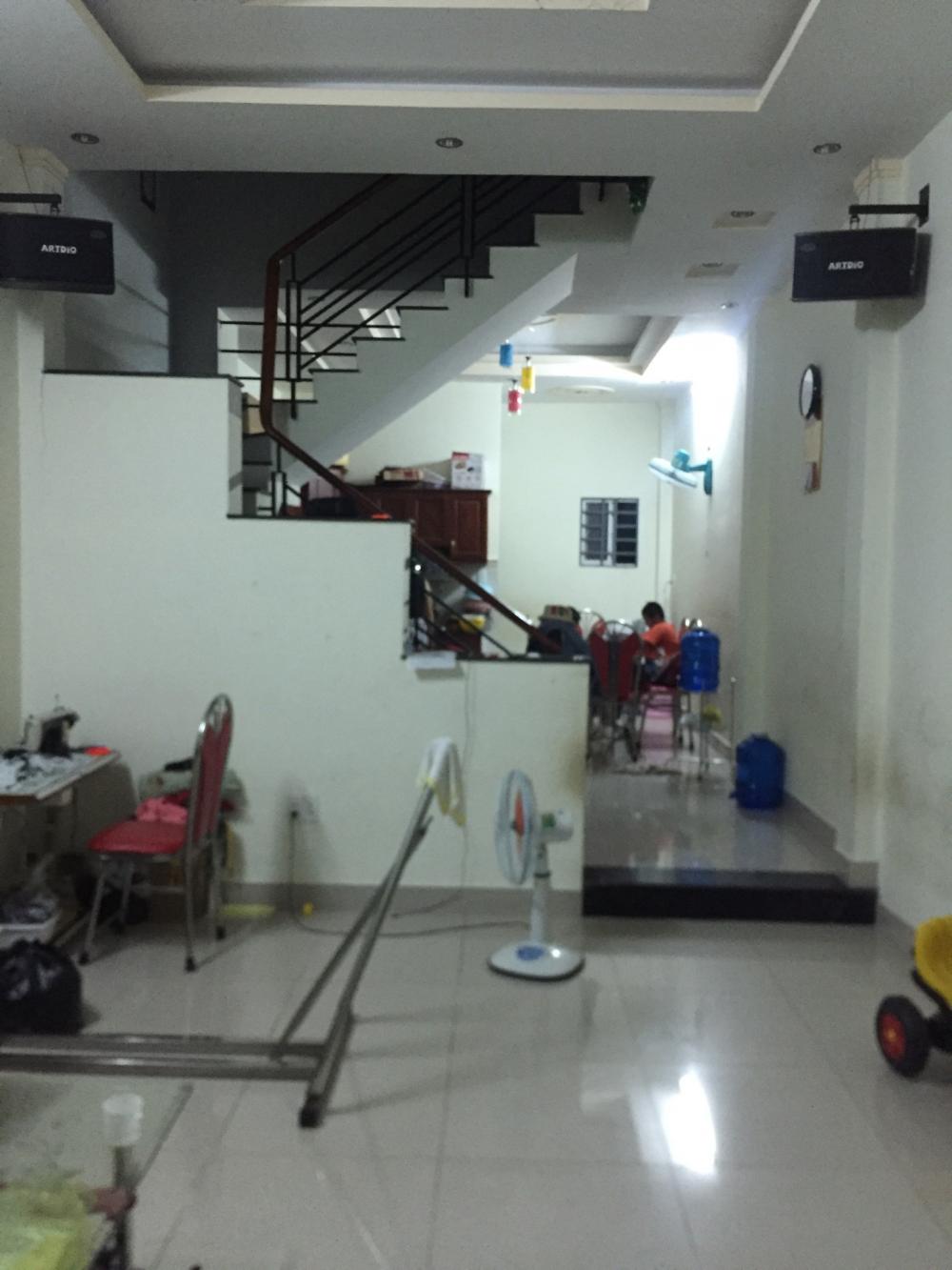 Bán nhà hẻm xe hơi đường Huỳnh Tấn Phát- Thị trấn Nhà Bè, DT 4x12.5m 1 trệt 1 lầu 2 phòng ngủ