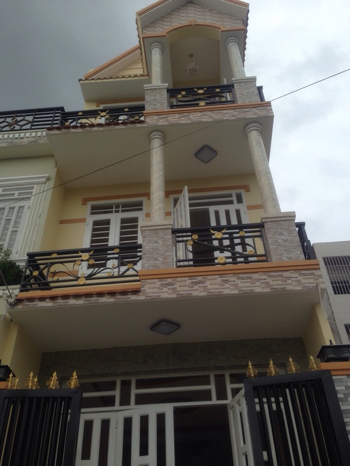 Bán nhà riêng tại KDC Sài Gòn Mới, KP7, thị trấn Nhà Bè, TP. Hồ Chí Minh. DTSD 200m2 giá 2.45 tỷ