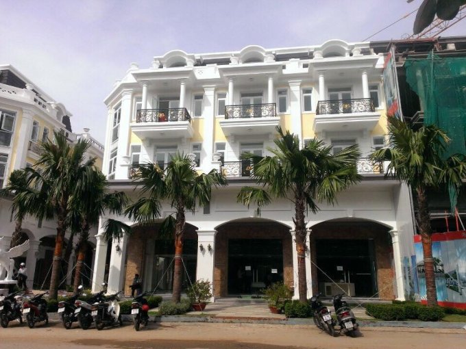 Nhà phố MT Tạ Quang Bửu tiện kinh doanh cho thuê giá 7.4 tỷ 1 trệt 3 lầu