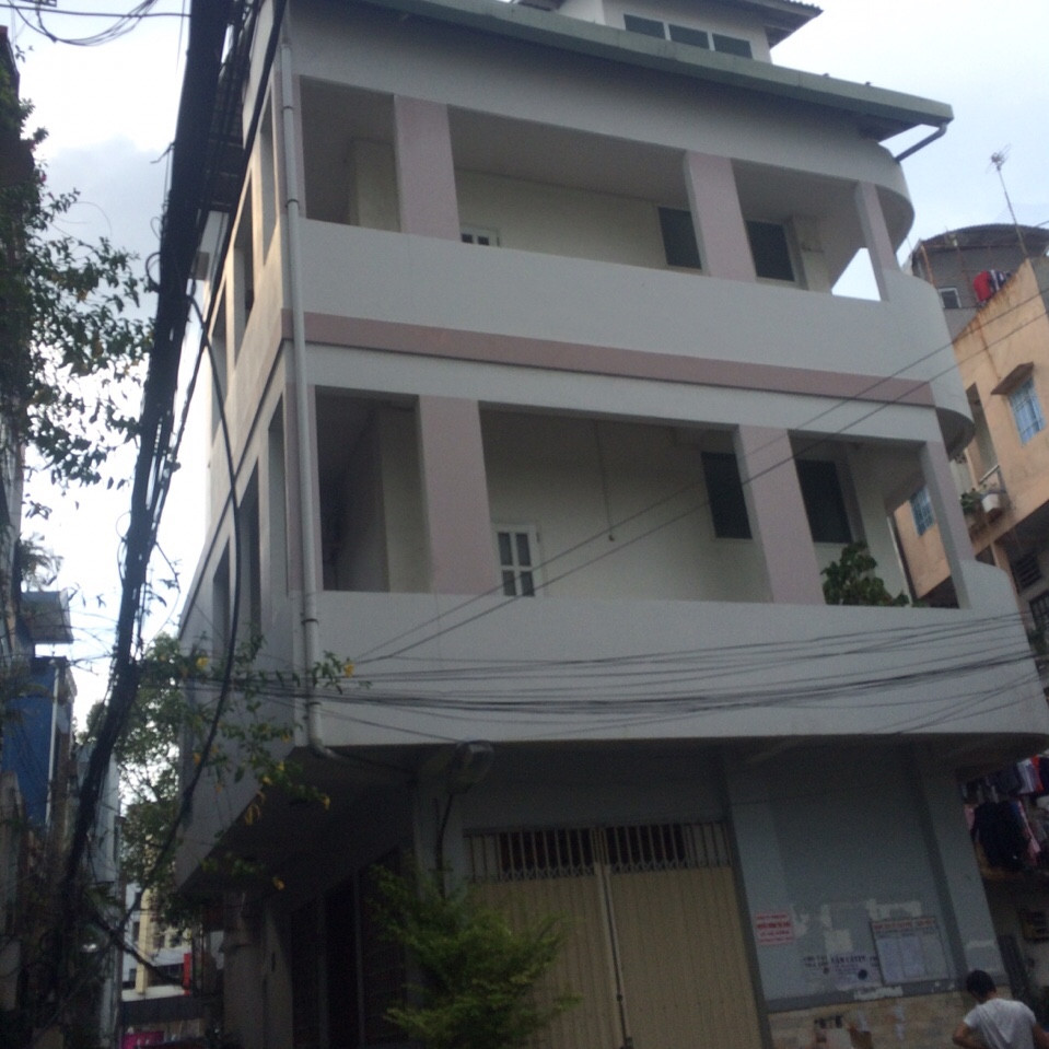 Nhà bán HXH 8m sau căn MT đường Lê Hồng Phong, P12, Quận 10, nhà đẹp, giá rẻ chỉ 1 căn duy nhất
