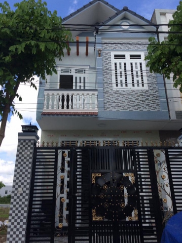 Bán rẻ nhà 2 tầng hẻm đường Lê Văn Lương, phường Tân Hưng, quận 7 giá 1tỷ6
