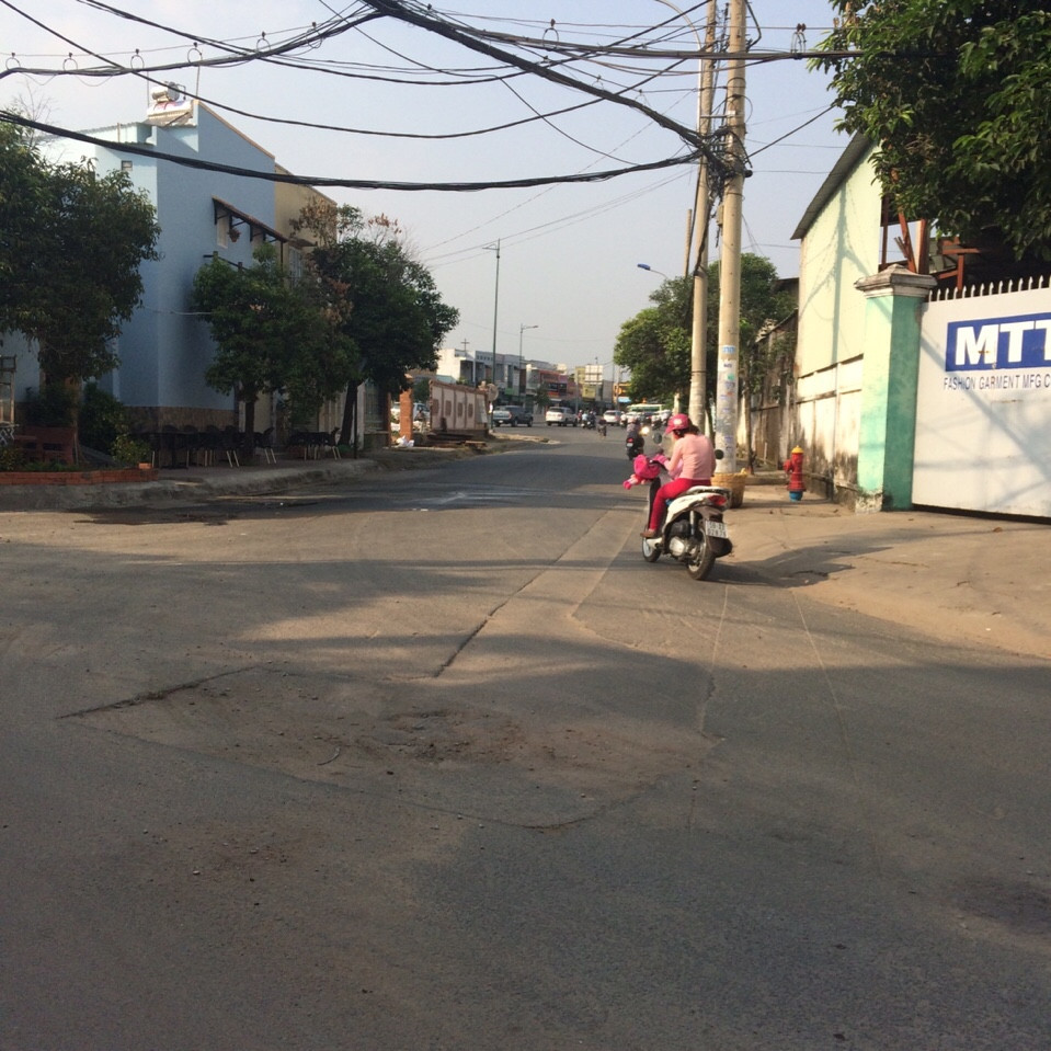 Bán nhà cấp 4 đường Dương Văn Cam,P. Linh Tây giá 5.2  tỷ