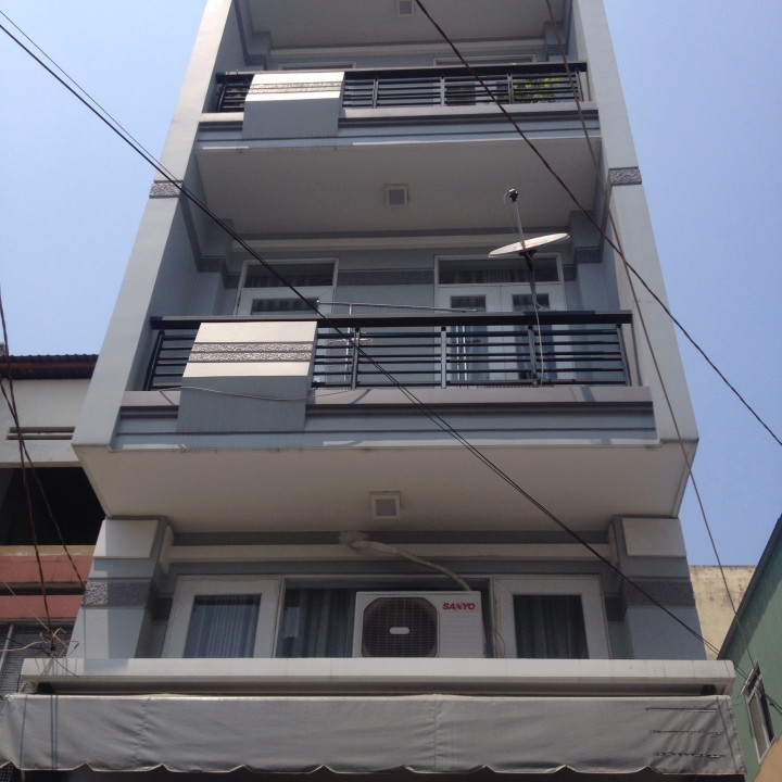 Bán nhà riêng tại đường Bạch Đằng, Phường 24, Bình Thạnh, TP. HCM diện tích 76m2 giá 10.9 tỷ
