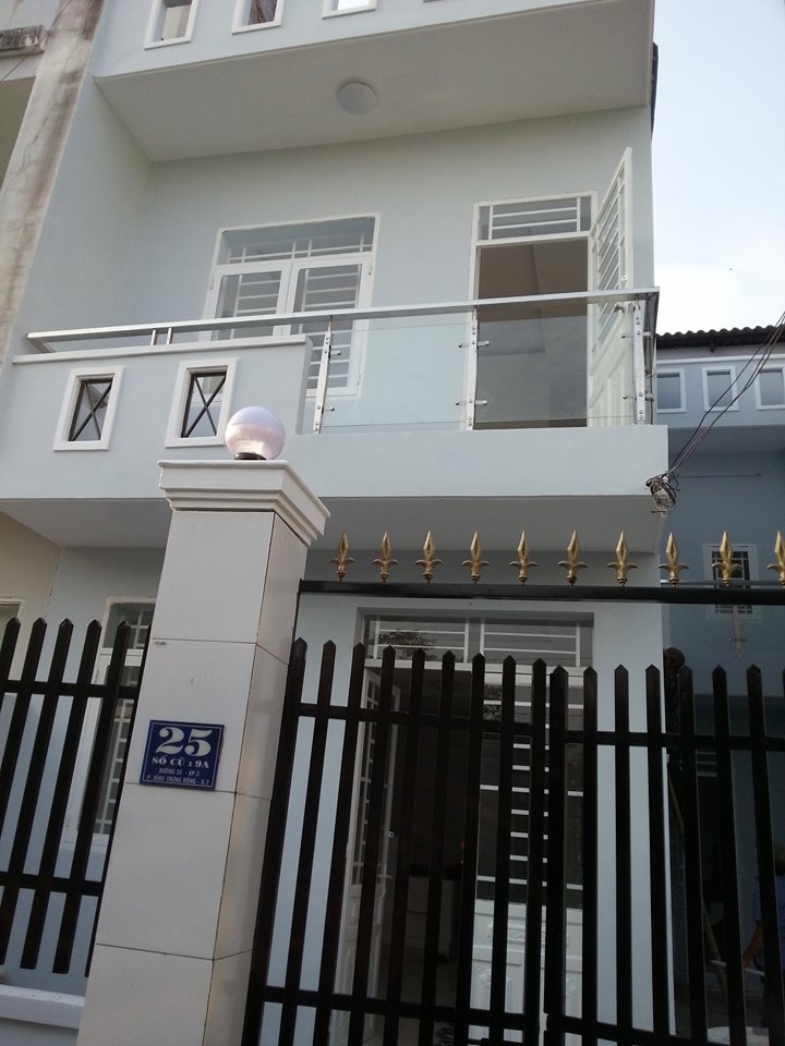 Bán nhà riêng tại phường Bình Trưng Đông, Quận 2, Hồ Chí Minh. Diện tích 81.2m2, giá 2.45 tỷ