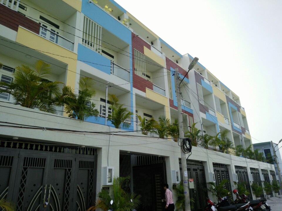 Nhà phố cao cấp đúc 3,5 tấm khu dân cư vip ngay Vành Đai 2 (67m) sát Phạm Văn Đồng