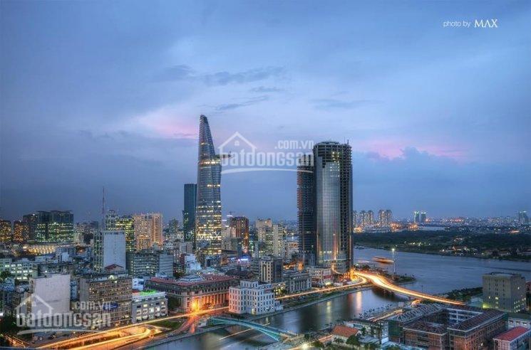 Cần tiền bán gấp CH 3PN Saigon Royal Quận 4, Novaland, giá 6.1 tỷ, LH: 0903005166