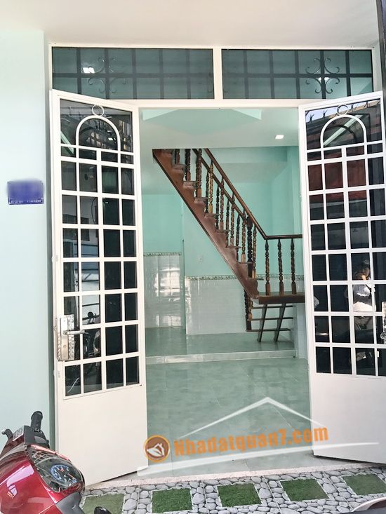 Bán gấp nhà 1 lầu đẹp hẻm 331 đường Trần Xuân Soạn, P. Tân Kiểng, Quận 7