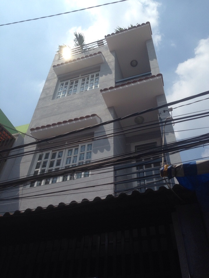 Bán tòa nhà 7 lầu mặt tiền đường Nguyễn Thế Truyện, 12mx18m, giá 30 tỷ, P. Tân Thành