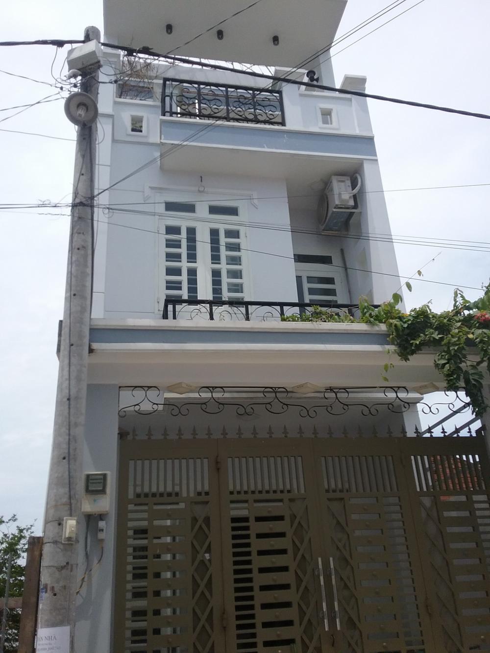 Bán nhà HXH đường Lã Xuân Oai, P Tăng Nhơn Phú A, Quận 9
