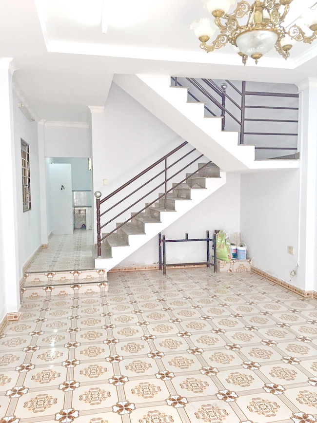Bán nhà hẻm 123 Nguyễn Văn Quỳ P. Tân Thuận Đông Quận 7