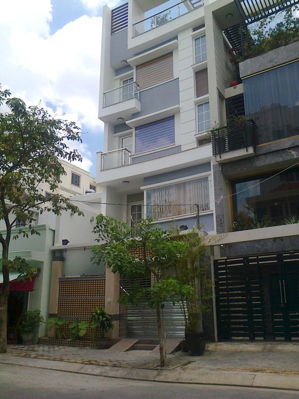 Bán nhà lầu 4 tầng Bến Phú Định, gần đại lộ Đông Tây, Metro Bình Phú, Chợ Lớn, 4x12m