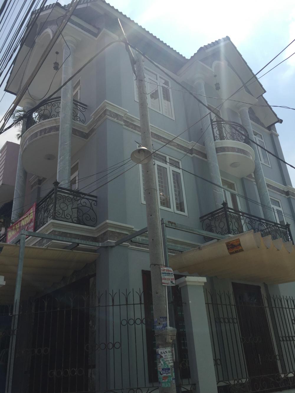 Bán nhà biệt thự đường 160, góc 2 mặt tiền. P Tăng Nhơn Phú A Quận 9, 3,3 tỷ