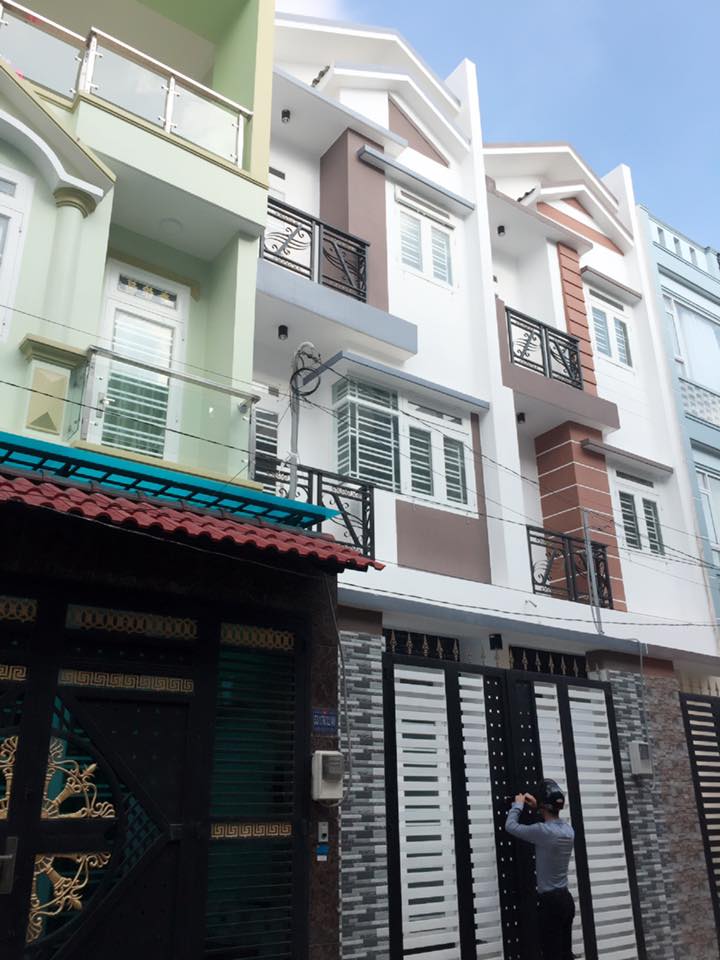 Nhà 4x14m, đường Nguyễn Thị Tú, 1 trệt 2 lầu mới 100%, chỉ với 2,25 tỷ