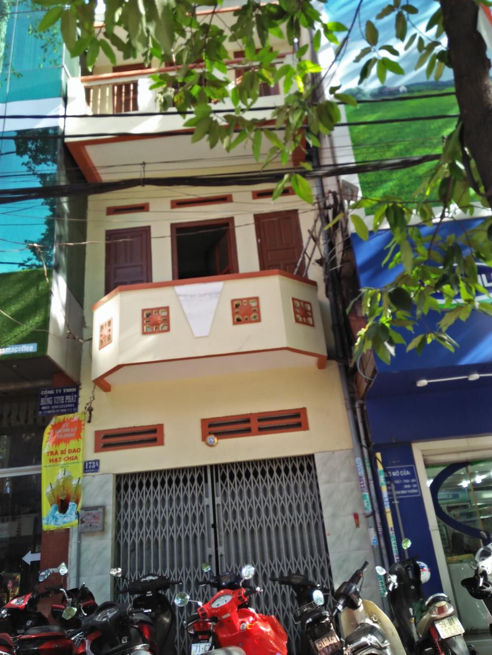 Bán nhà hẻm 835 đường Trần Hưng Đạo DT (3,3x14m), giá có 1 không 2