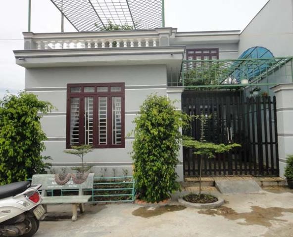 Cần tiền bán gấp nhà ngay mặt tiền Nguyễn Thị Tú vào 200m 5x18m, SHR. LH 0938.123.576