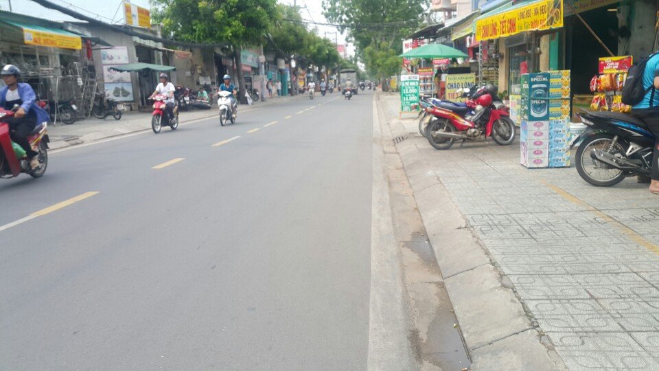 Bán nhà mặt phố tại đường Nguyễn Văn Quá, Phường Đông Hưng Thuận, Quận 12, TP. HCM