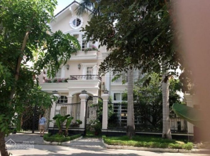 Bán villa Hồ Biểu Chánh, Phú Nhuận, DT: 9.6 x 19m, rẻ nhất thị trường