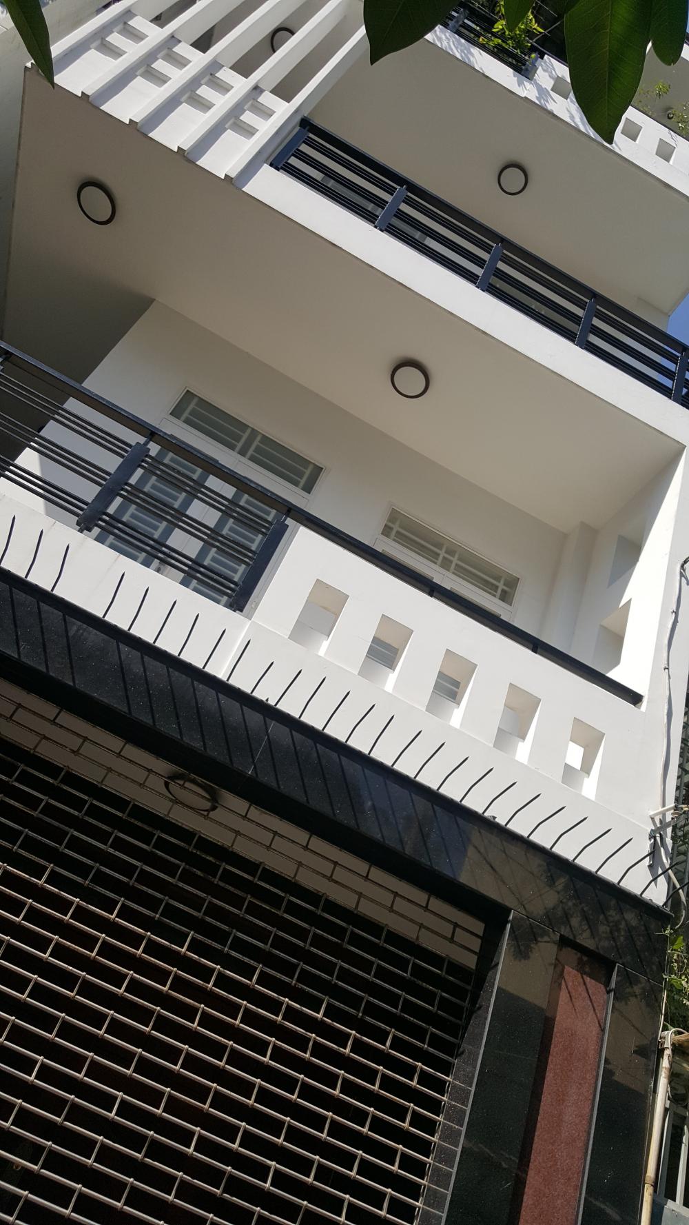 Bán nhà mặt tiền Rạch Bùng Binh, 3x11m, nở hậu 6m, 47m2, 1 trệt, 2 lầu, ST