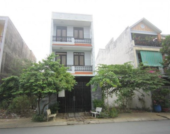 Cần bán nhà Quận Phú Nhuận, mặt tiền Hoa Lan, DT: 4x16m, giá 11.9 tỷ, nhà 1 trệt, 2 lầu