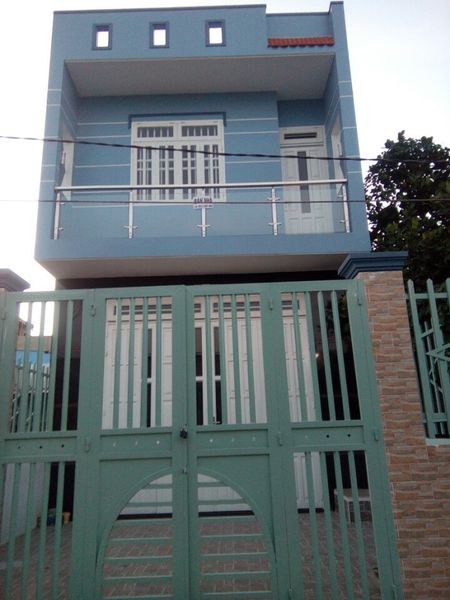 Nhà mặt tiền Nguyễn Văn Bứa, Hóc Môn, 700tr, SHR