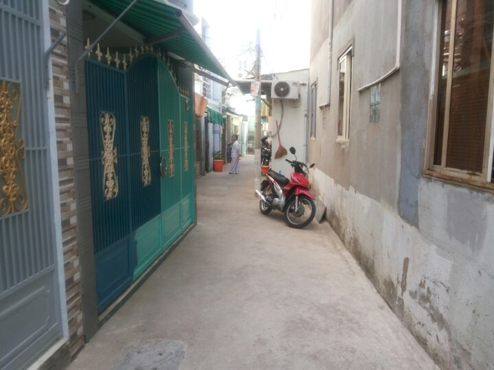 Bán nhà cấp 4 hẻm 88 Nguyễn Văn Quỳ, P. Phú Thuận, Quận 7