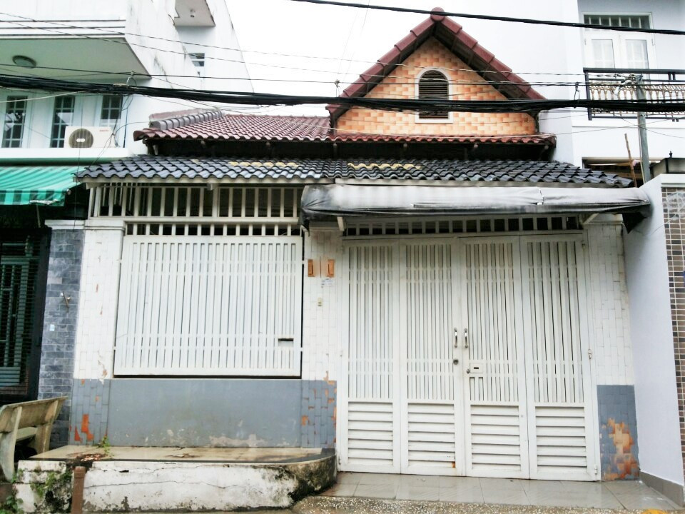 Bán nhà mặt tiền đường số 51, P. Bình Thuận, Quận 7