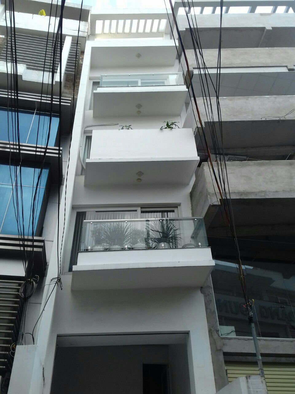Bán nhà căn góc 2 MT đường Huỳnh Khương Ninh, P. Đa Kao, Q. 1, DT: 4x18m, 4 lầu, giá 15.2 tỷ TL