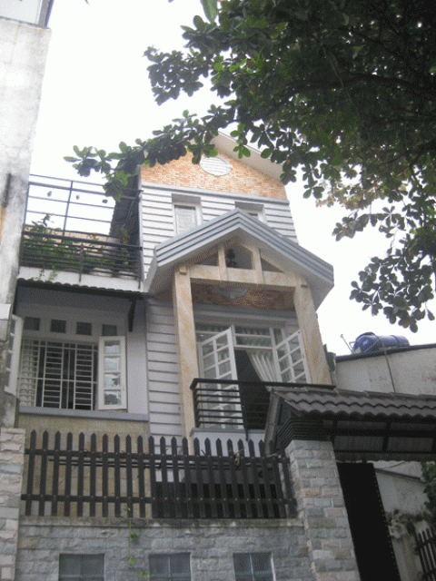 Bán Nhà Mặt Tiền đường Nguyễn Hồng Đào Chợ Bàu Cát. DT 5.5x14m,3 lầu, ST