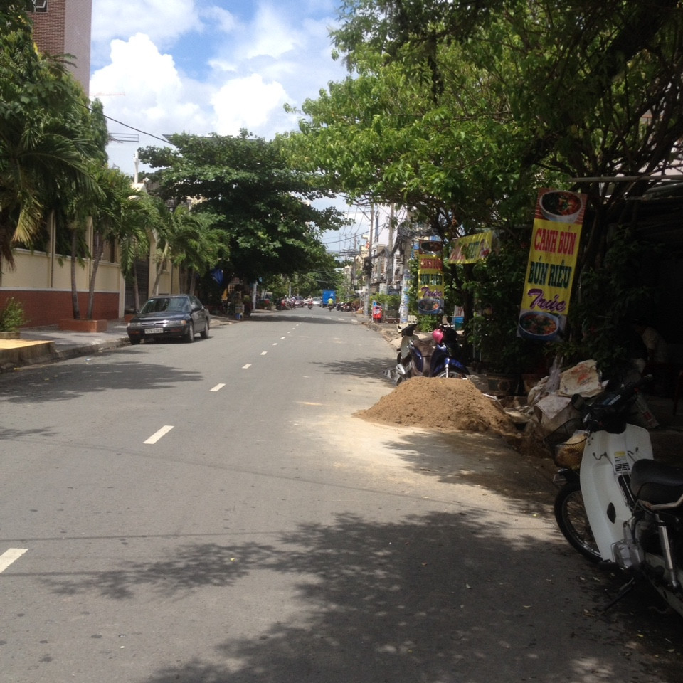 Nhà mặt tiền đường số 43, Phường Bình Thuận, Quận 7, 4.4 tỷ