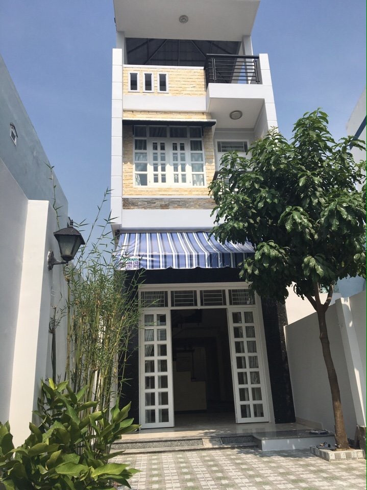 Bán nhà 2 lầu mặt tiền đường số 2, KDC Lý Phục Man, Phường Bình Thuận, Quận 7, 5.5 tỷ