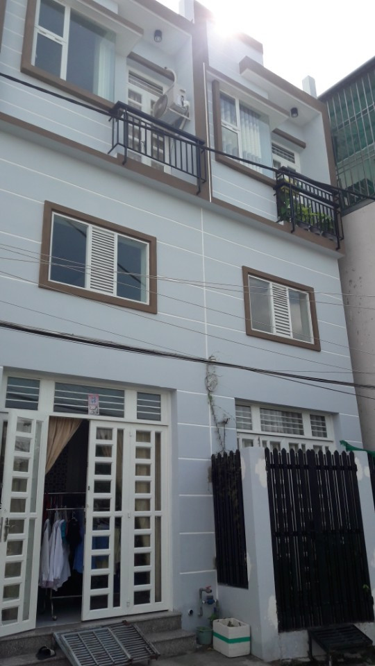 Bán gấp 2 căn nhà 780tr/căn, Lê Văn Lương – Nhà Bè