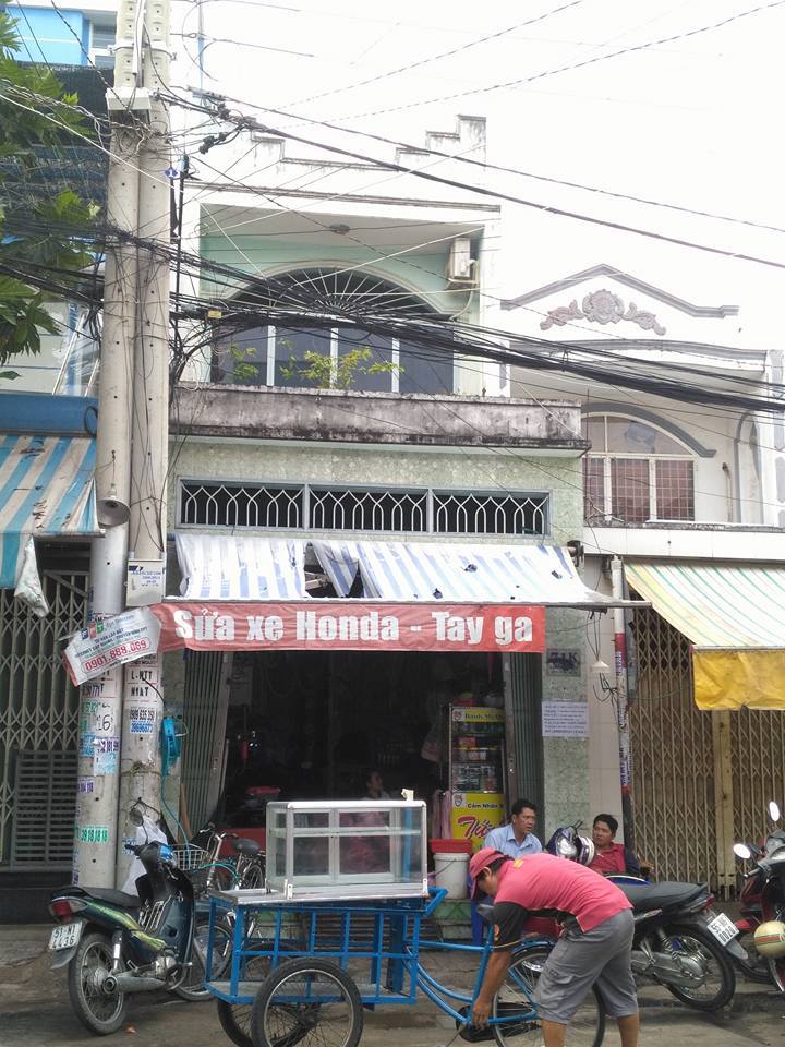 Bán nhà ngay chợ 4 x 18.5m, 4,3 tỷ đường Nguyễn Thức Tự, P. An Lạc A, Q.Bình Tân