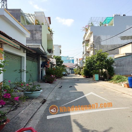 Bán nhà phố 3 lầu hiện đại mặt tiền hẻm 502 Huỳnh Tấn Phát, P. Bình Thuận, Quận 7