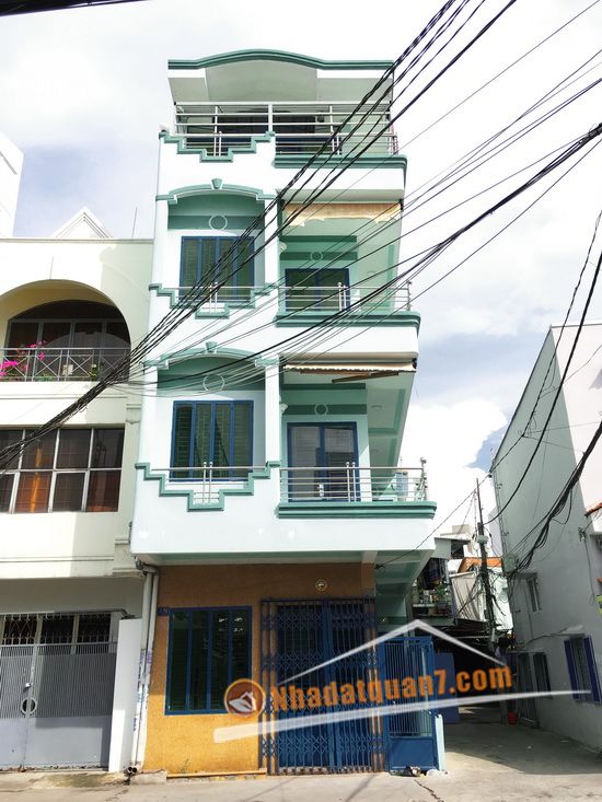 Cần bán gấp nhà phố 3 lầu mặt tiền đường Số 14A khu cư xá ngân hàng, P. Tân Thuận Tây, Q7