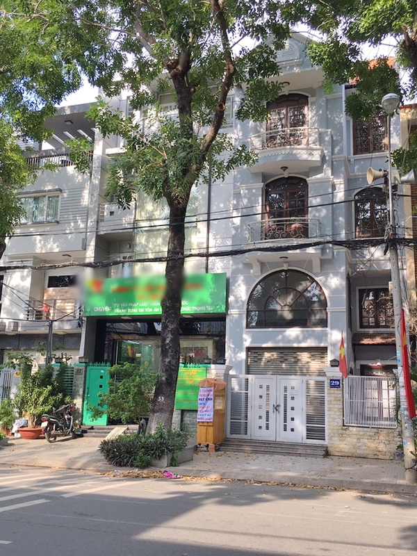 Bán nhà mặt tiền đường số 65, phường Tân Phong, Quận 7