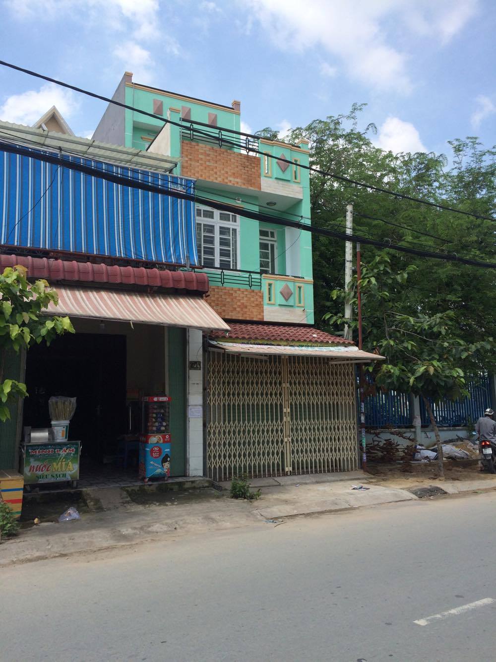 Bán nhà 1 trệt 2 lầu, 4x23m giá 4,6 tỷ, MT đường Huỳnh Thị Hai