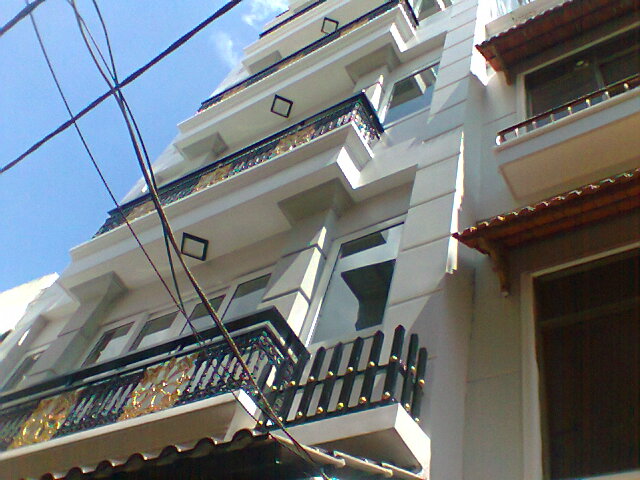 Bán nhà mặt tiền Trần Phú, Phường 9, Quận 5. 5mx30m căn duy nhất và giá rẻ nhất