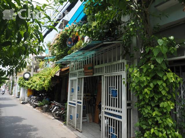 Bán nhà đường Lạc Long Quân, phường 9, Tân Bình, TP. HCM