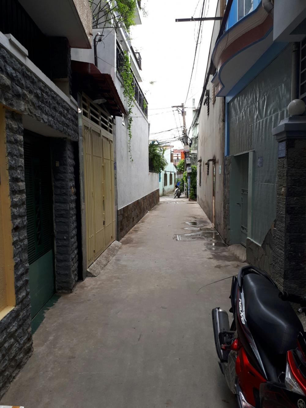 Bán nhà đường Phạm Văn Chiêu, phường 16, quận Gò Vấp, hướng Đông